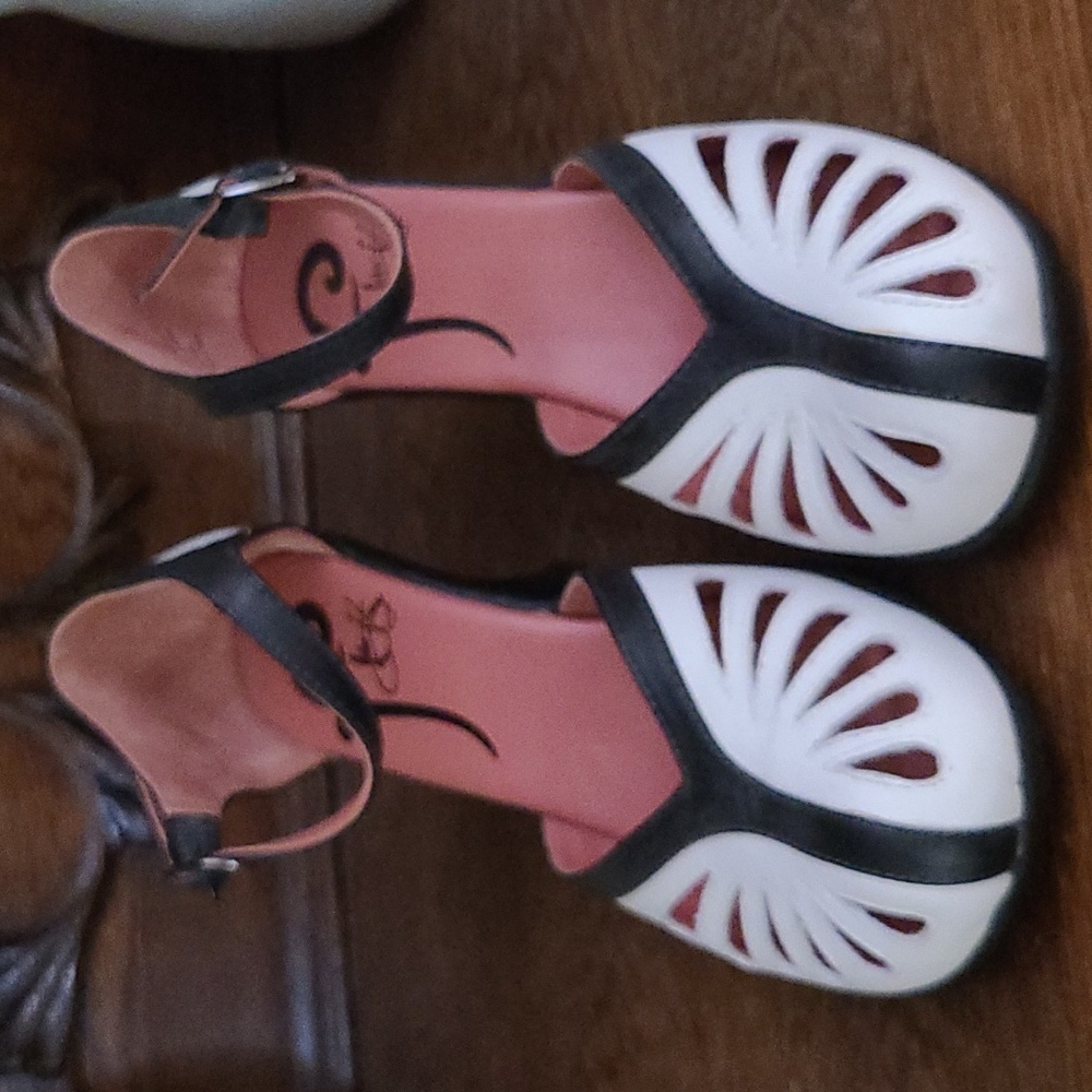 Fluevog Friends LuLu